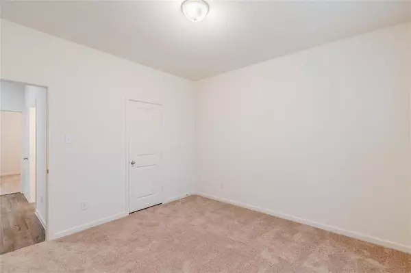 Lavon, TX 75234,730 Wilshire