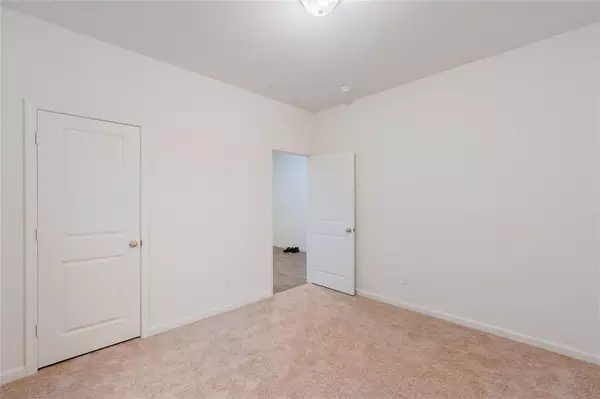 Lavon, TX 75234,730 Wilshire
