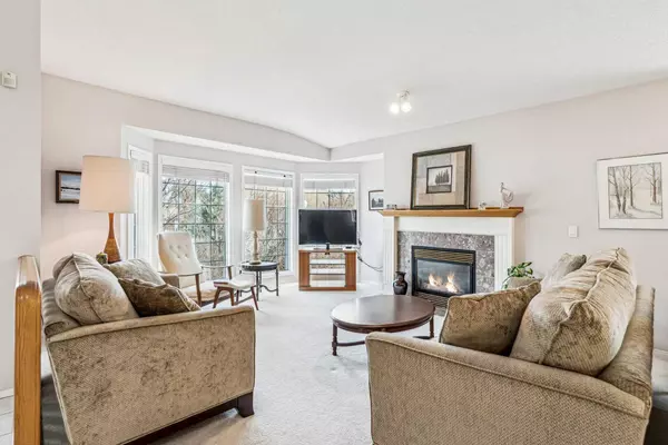 Calgary, AB T3H 3B5,76 Christie GDNS SW