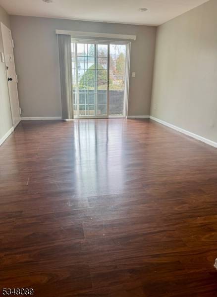 Clifton City, NJ 07011,1006 Unicorn Way #M1