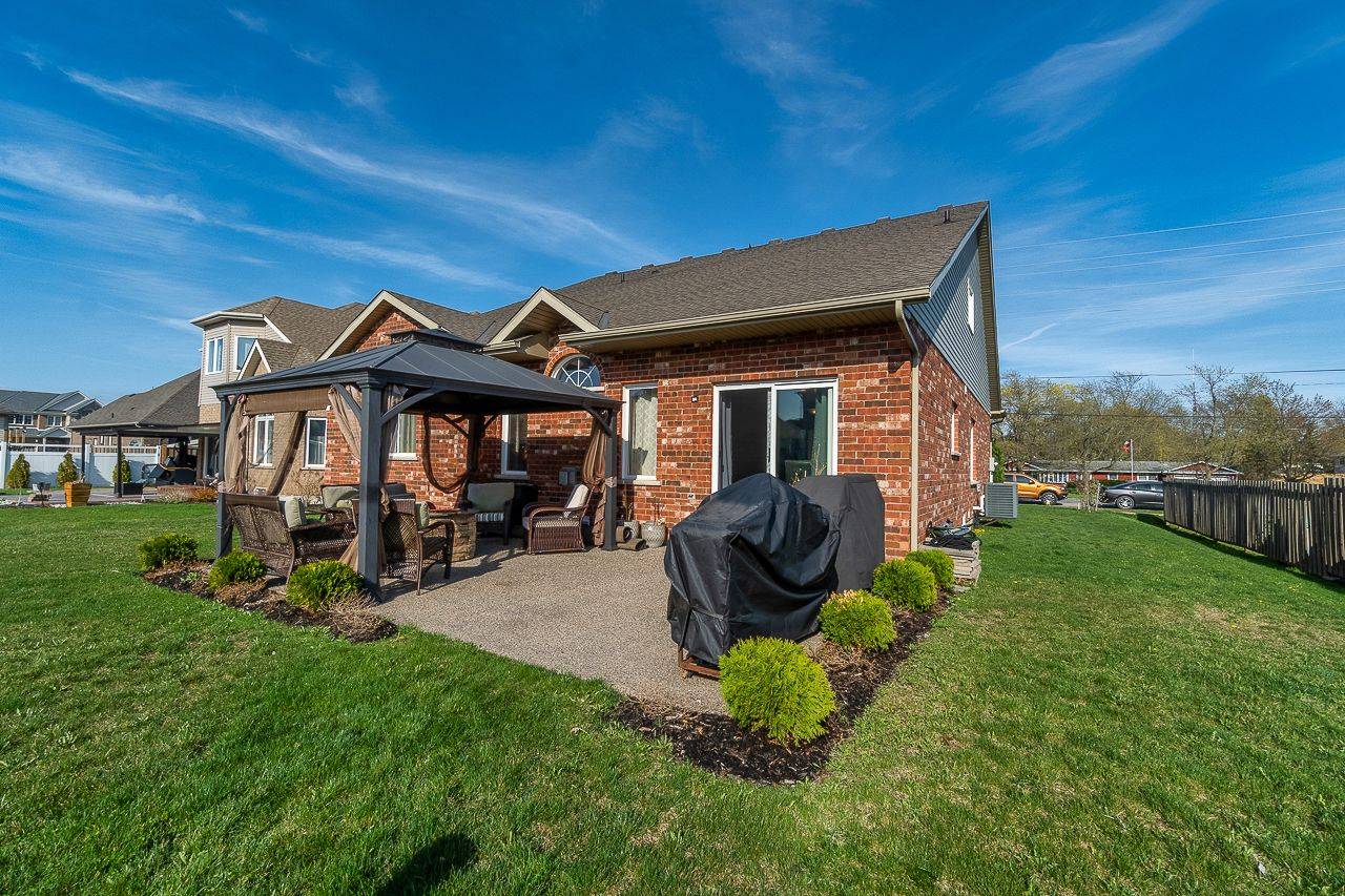 Fort Erie, ON L0S 1N0,501 Gorham RD