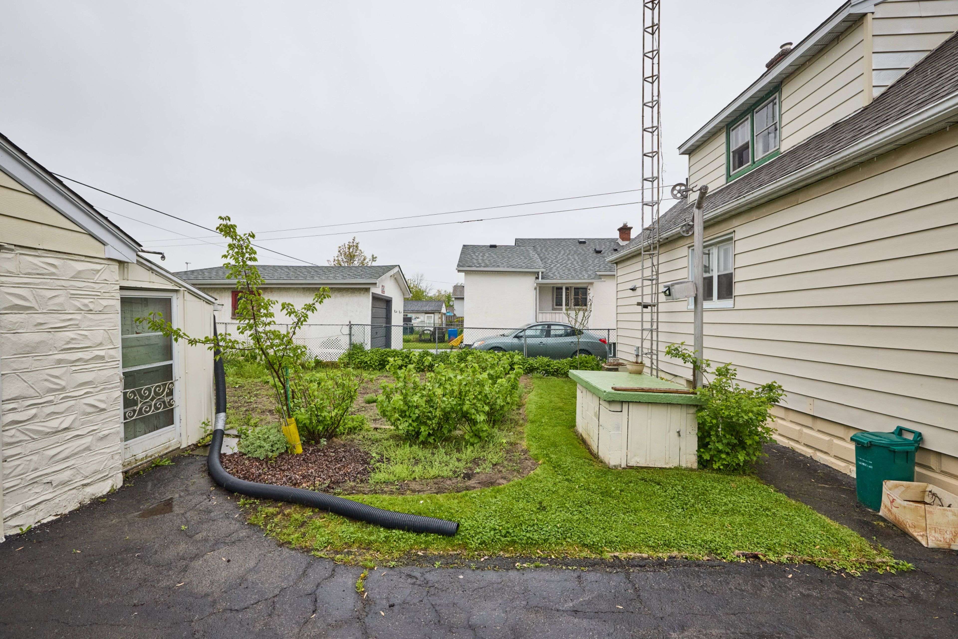 Welland, ON L3B 2J1,506 Harriet ST
