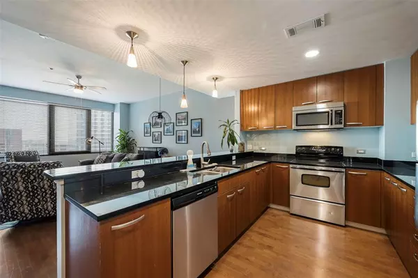 Dallas, TX 75202,1200 Main Street #1104
