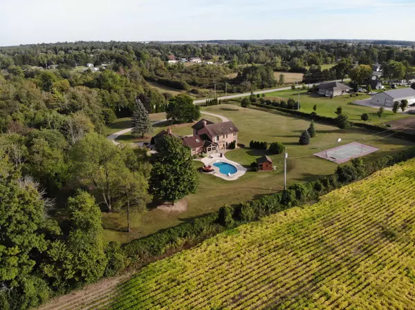 North Huron, ON N0G 2W0,75 MARY ST