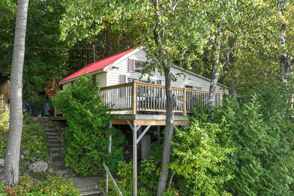 Ramara, ON L0K 1B0,1316 Black Beach LN