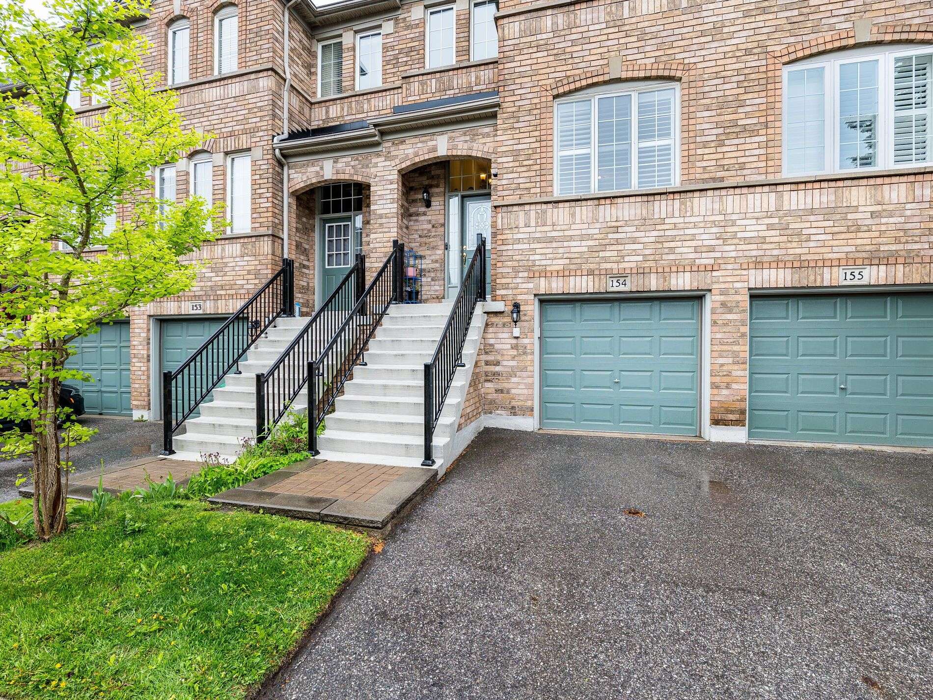 Mississauga, ON L5M 6E8,5530 Glen Erin DR #154