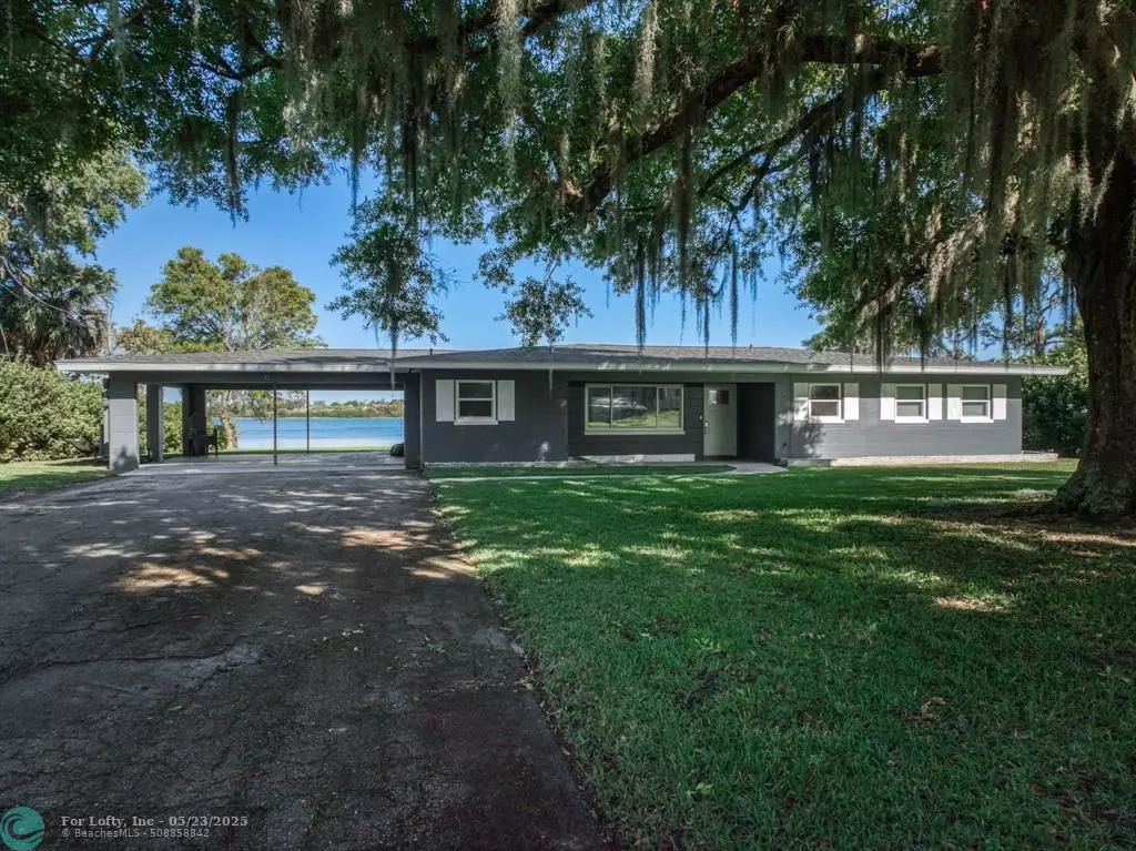 Sebring, FL 33870,1622 Dinner Lake Dr