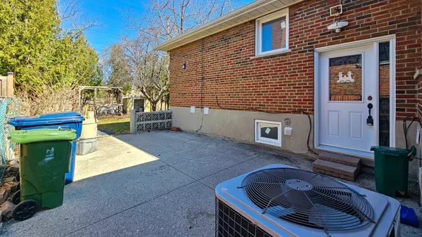 Toronto E05, ON M1W 2H2,62 Iangrove TER #BSMT #B