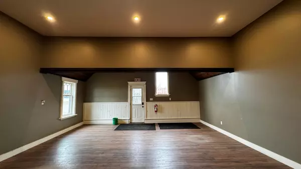 Gravenhurst, ON P1P 1R1,1676 Winhara RD #Orange