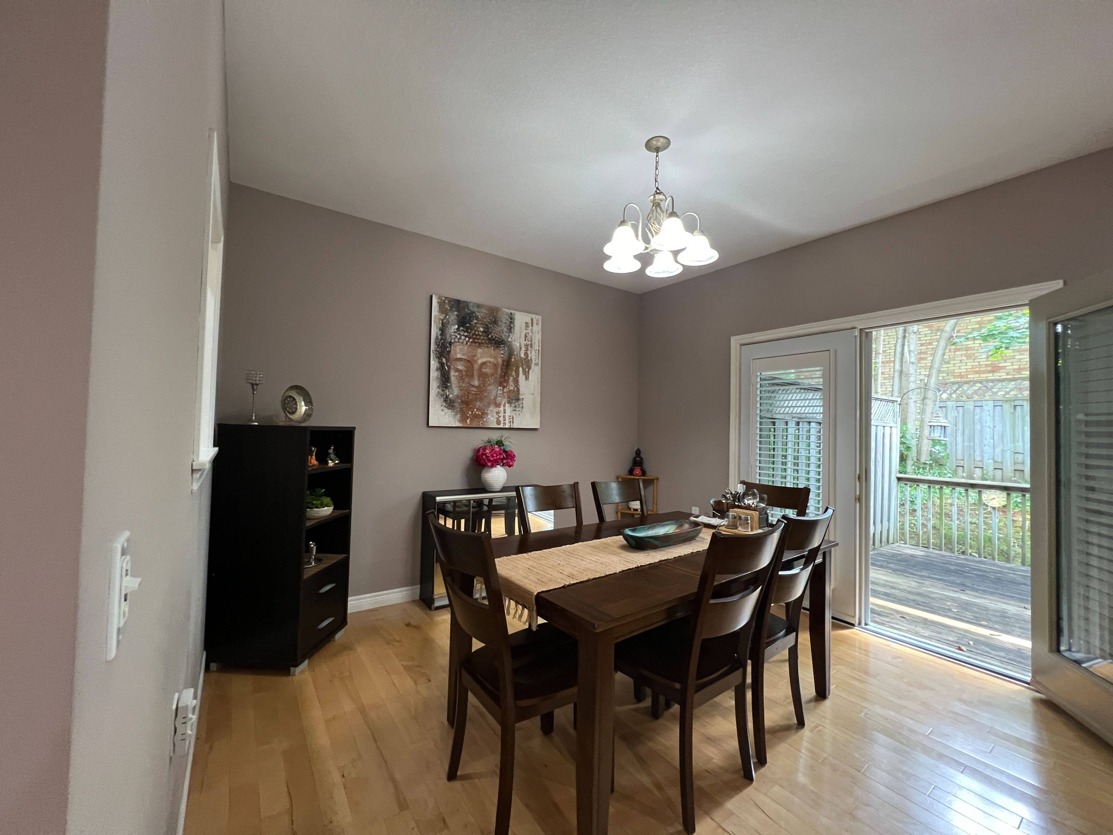 London North, ON N6G 5H7,1574 Richmond ST #7