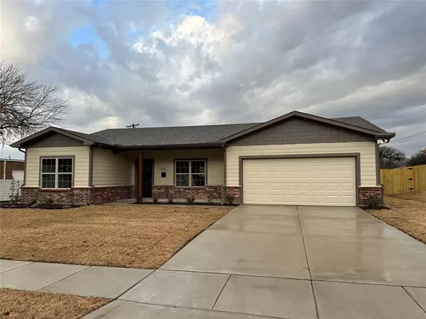 1731 Russell Drive,  Garland,  TX 75040