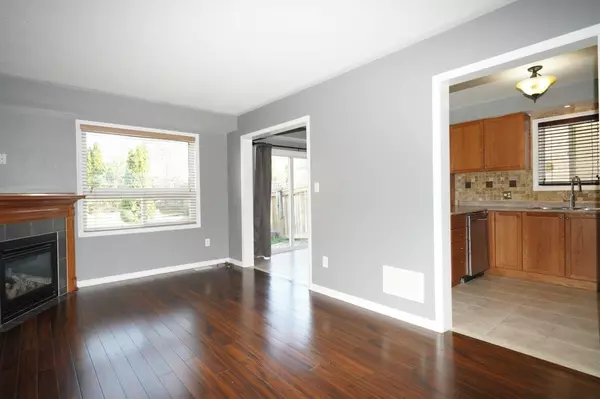 Oshawa, ON L1K 0C1,548 Falconridge DR