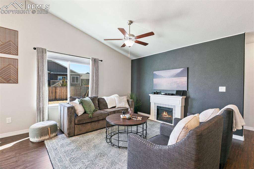 Colorado Springs, CO 80925,6541 Vedder DR