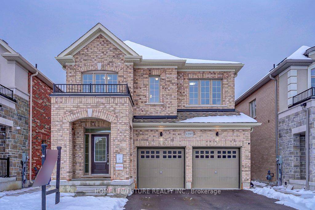 1297 Apollo ST, Oshawa, ON L1K 3E7