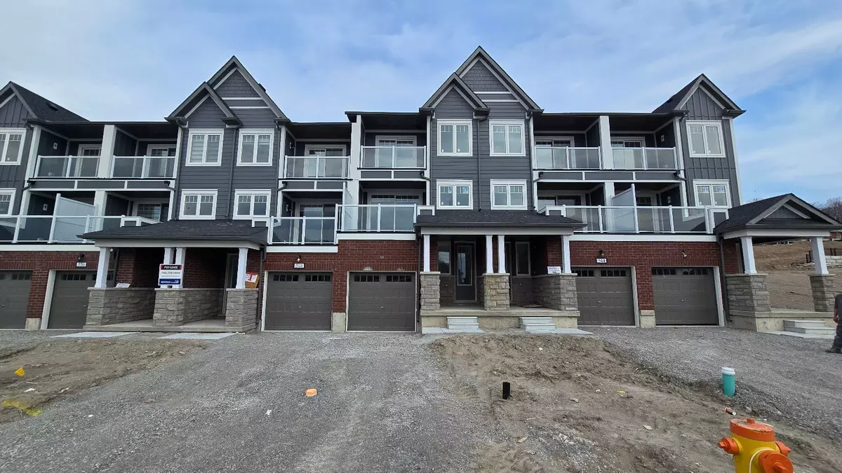 Midland, ON L4R 0J1,546 Hudson CRES