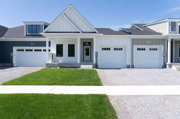 70B Seneca DR, Fort Erie, ON L2A 1C2