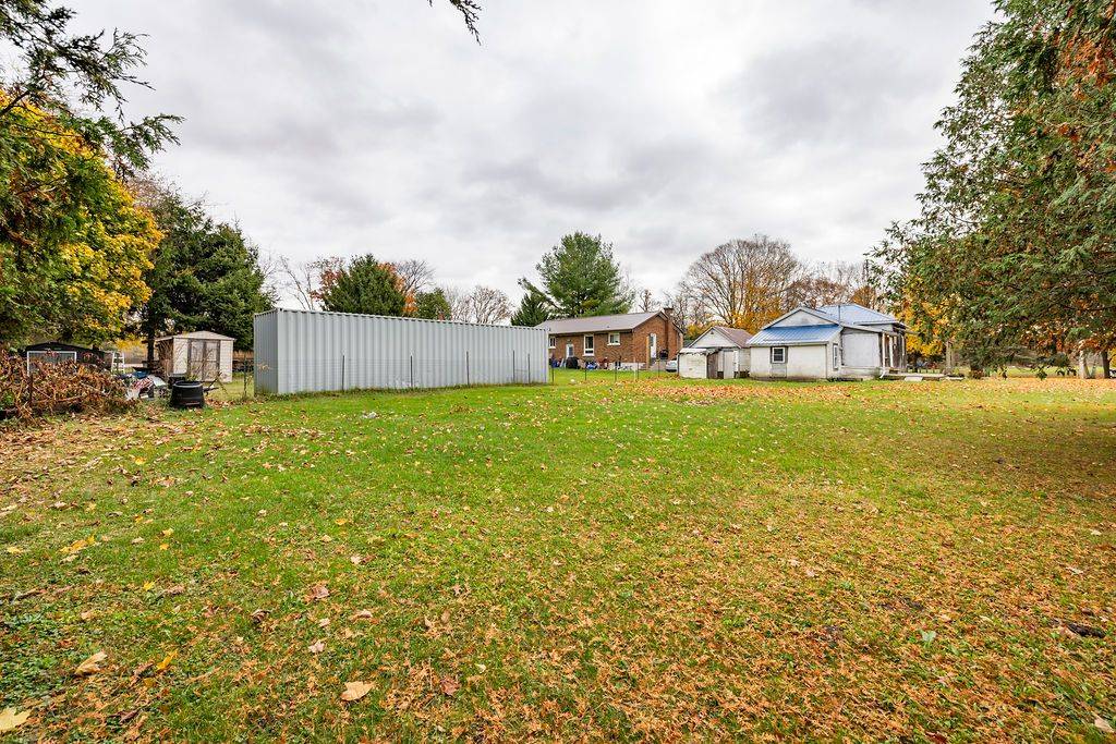Norfolk, ON N0E 1S0,13 Broad LN