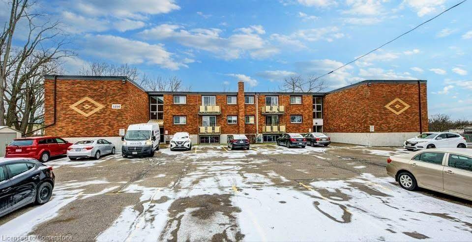 1250 Duke ST #20, Cambridge, ON N3H 3V7