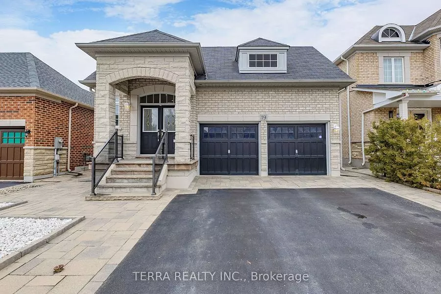Vaughan, ON L4H 0C3,19 Isaiah DR