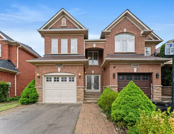 2442 Felhaber CRES, Oakville, ON L6H 7N8