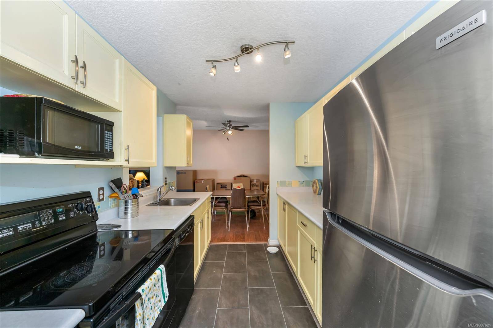 Duncan, BC V9L 4B9,3226 Cowichan Lake Rd #304
