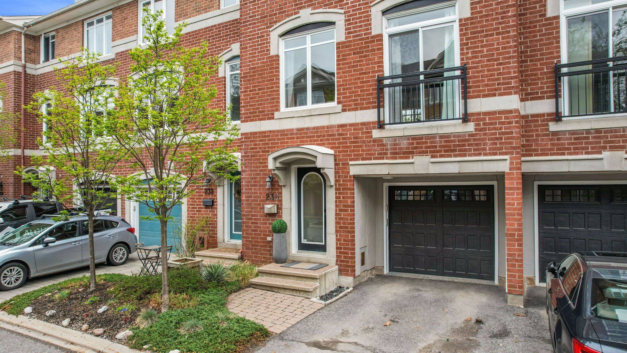 Westboro - Hampton Park, ON K1Z 1E4,230 West Village Private