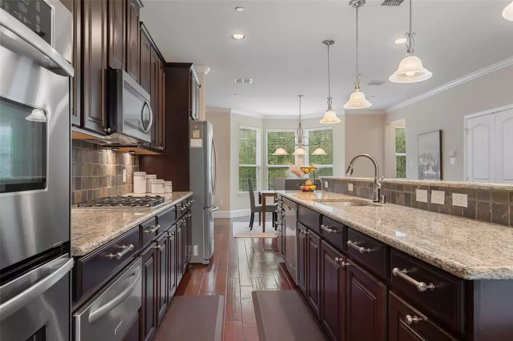 Addison, TX 75001,3934 Asbury Lane