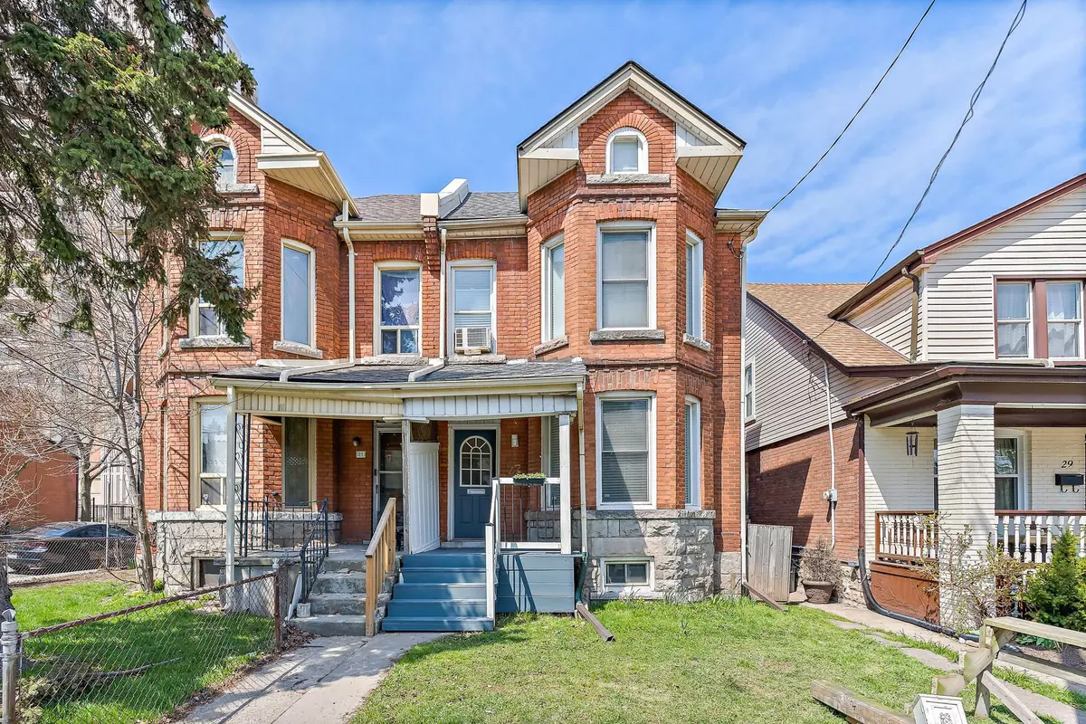 Hamilton, ON L8L 5M3,27 Tisdale ST N