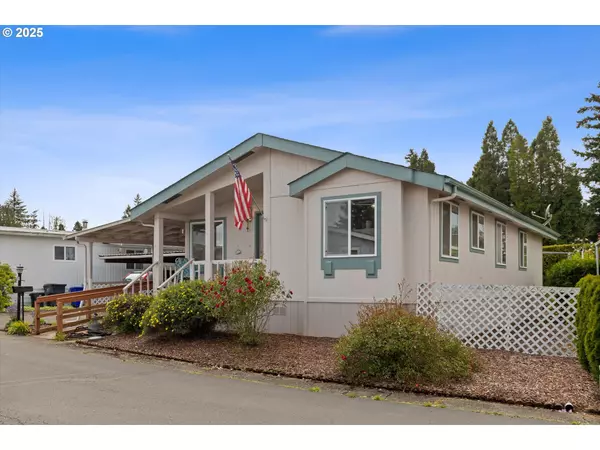 15130 S MAPLELANE RD #33, Oregon City, OR 97045