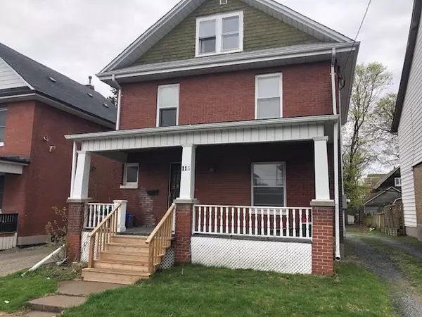 115 Agnes ST, Oshawa, ON L1G 1V3
