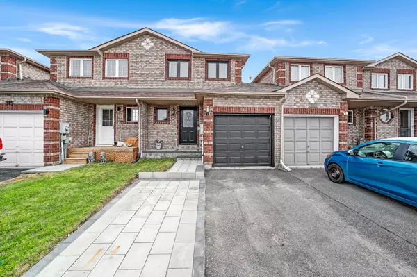 313 Dunsmore LN, Barrie, ON L4M 7A8