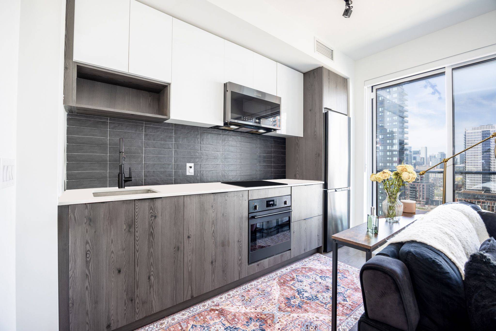 Toronto C08, ON M5A 0W7,5 Defries ST #1507
