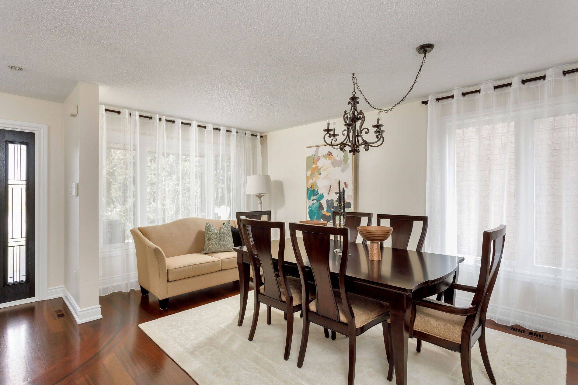 Oakville, ON L6M 3Y2,2328 Proudfoot TRL