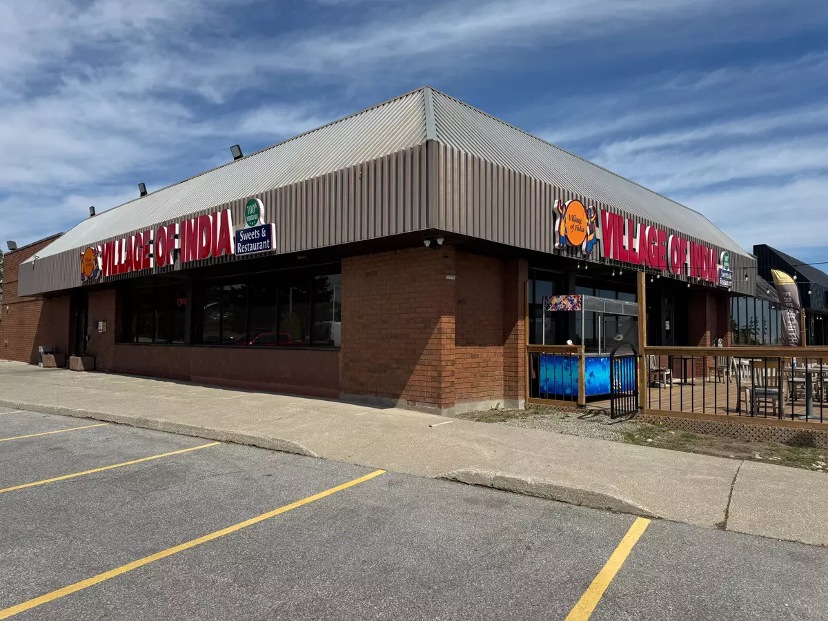 Mississauga, ON L5N 3P3,6430 Erin Mills Pkwy