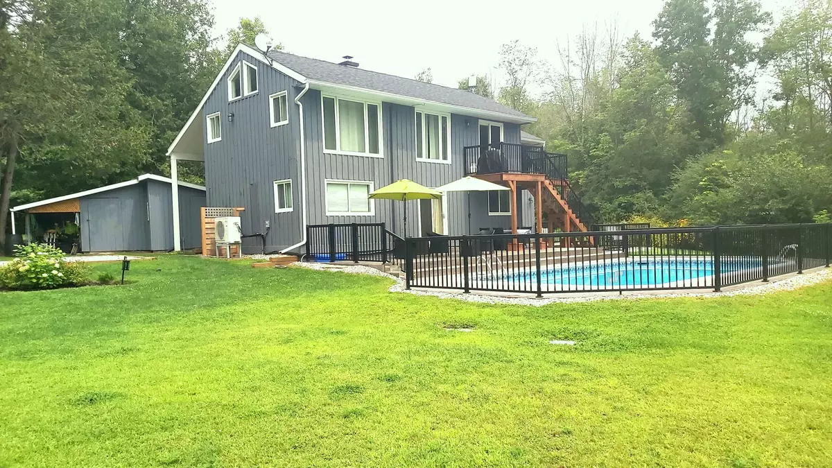 Tay Valley, ON K7H 3C9,1729 BATHURST UPPER 5TH CONCESSION RD