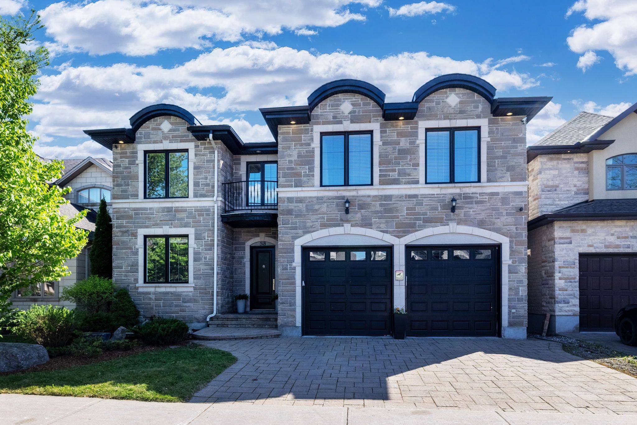 Mooneys Bay - Carleton Heights And Area, ON K2C 4H3,518 Kochar DR