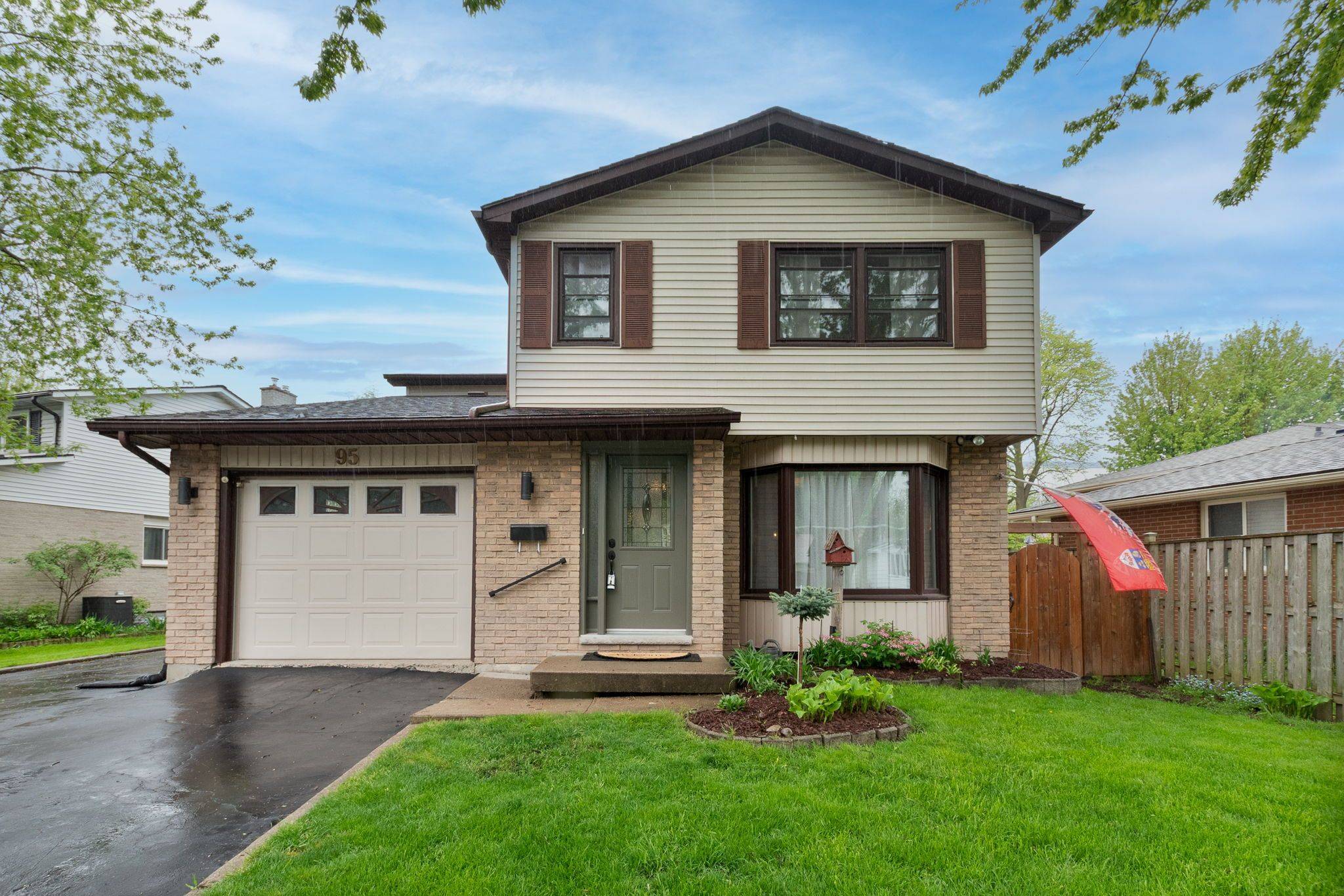 London South, ON N6E 1X1,95 Bexhill DR