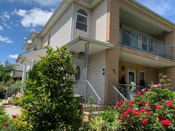 40 W Munsell Ave, Linden City, NJ 07036