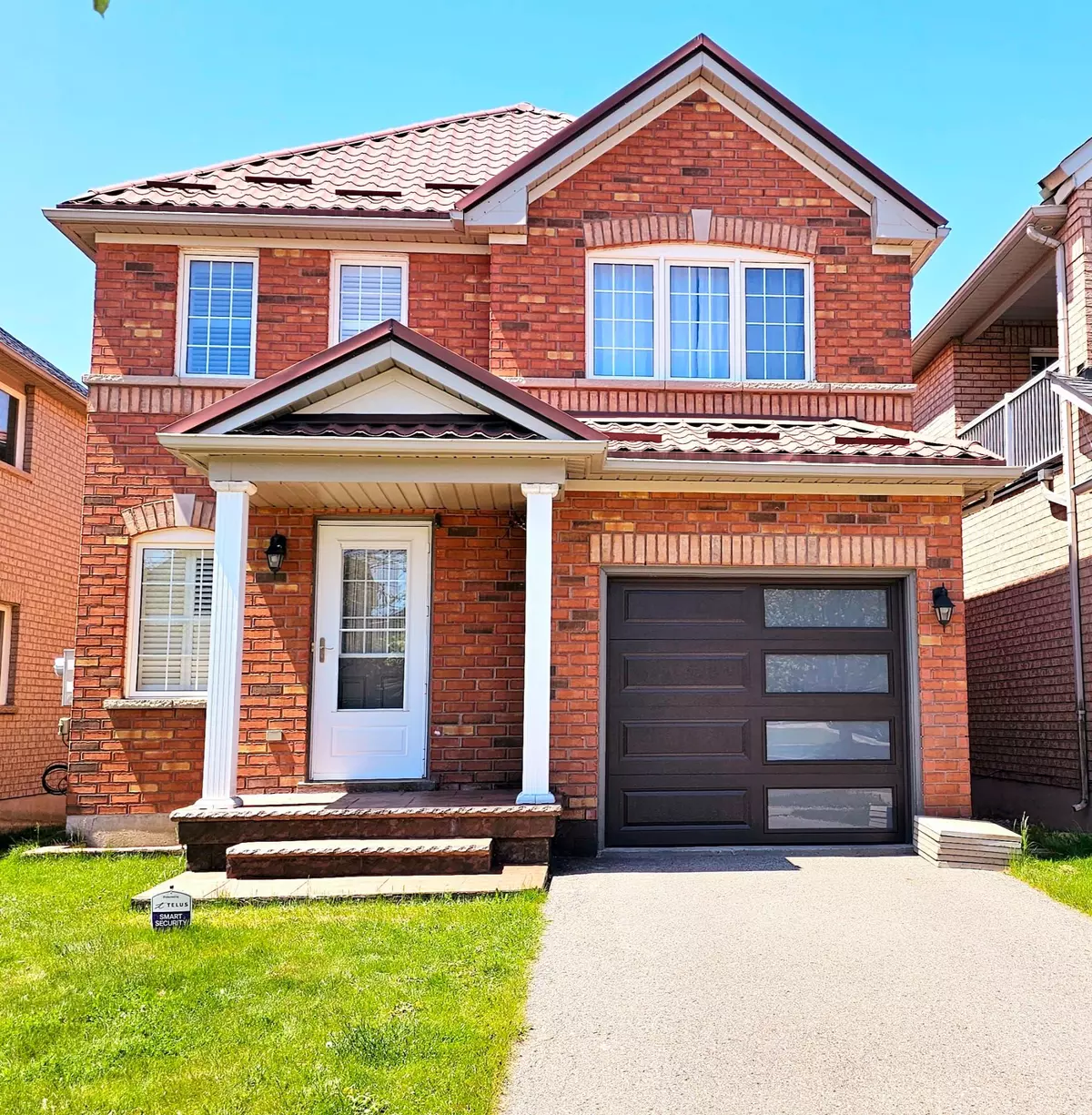Toronto E11, ON M1X 2A7,634 Staines RD