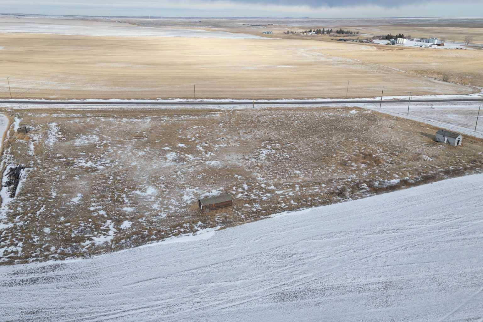 Lomond, AB T0L 1G0,238 3 AVE