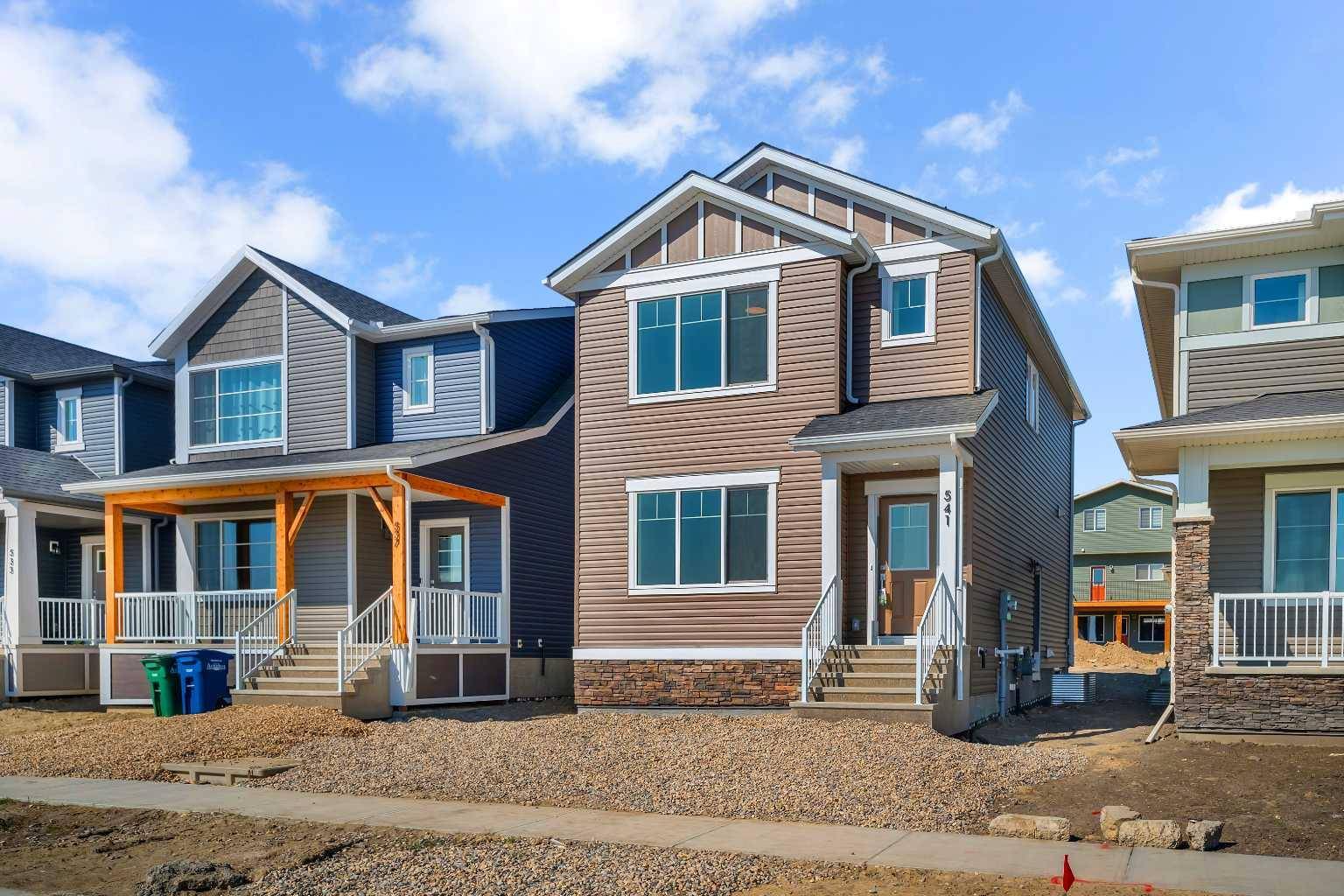 Airdrie, AB T4B 5M4,541 Bayview ST SW