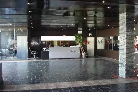 Toronto W05, ON M3J 2C7,1017 Finch AVE W
