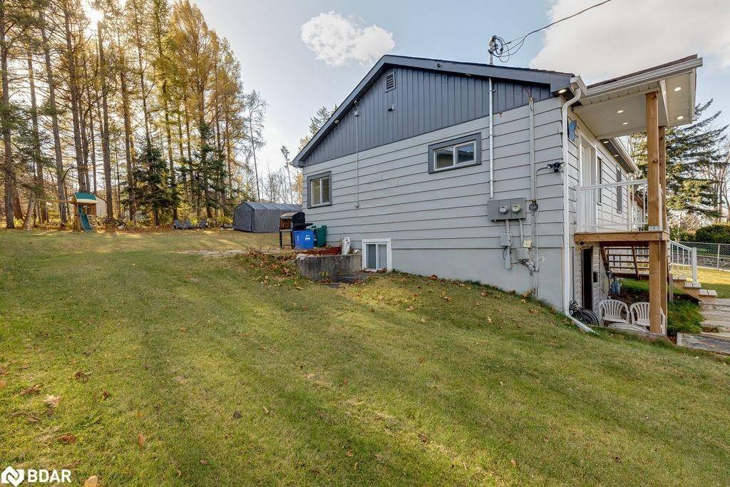 Barrie, ON L4N 3V5,141 Ardagh RD