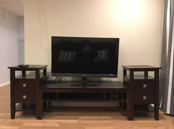 Mississauga, ON L5C 1Z7,3448 Ellengale DR