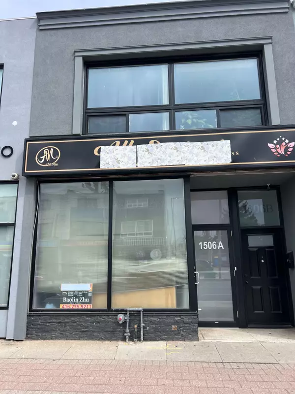 Toronto W04, ON M6E 2G5,1506 Eglinton AVE W