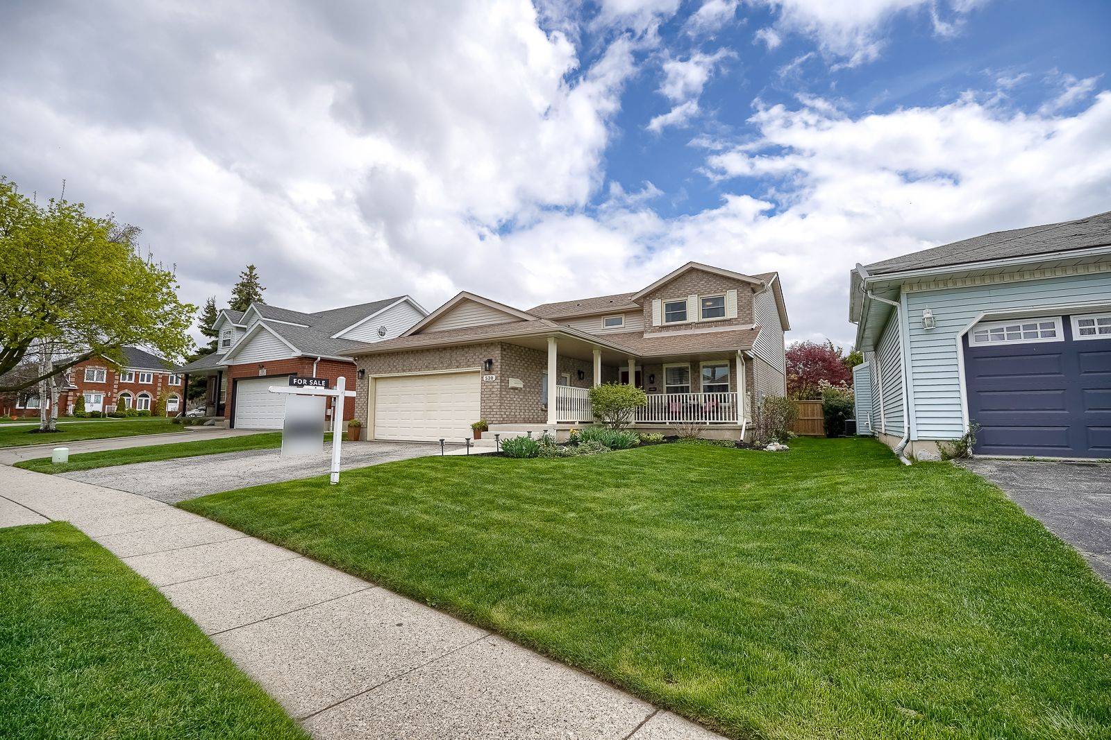 Cambridge, ON N1T 1M6,530 Burnett AVE