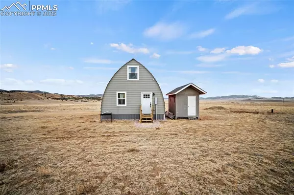 Hartsel, CO 80449,4062 Clear Creek RD