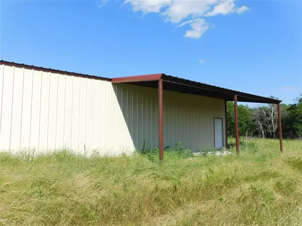 Mount Calm, TX 76673,944 FM 339