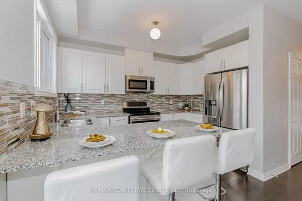 Brampton, ON L7A 3Z9,72 Rockman CRES