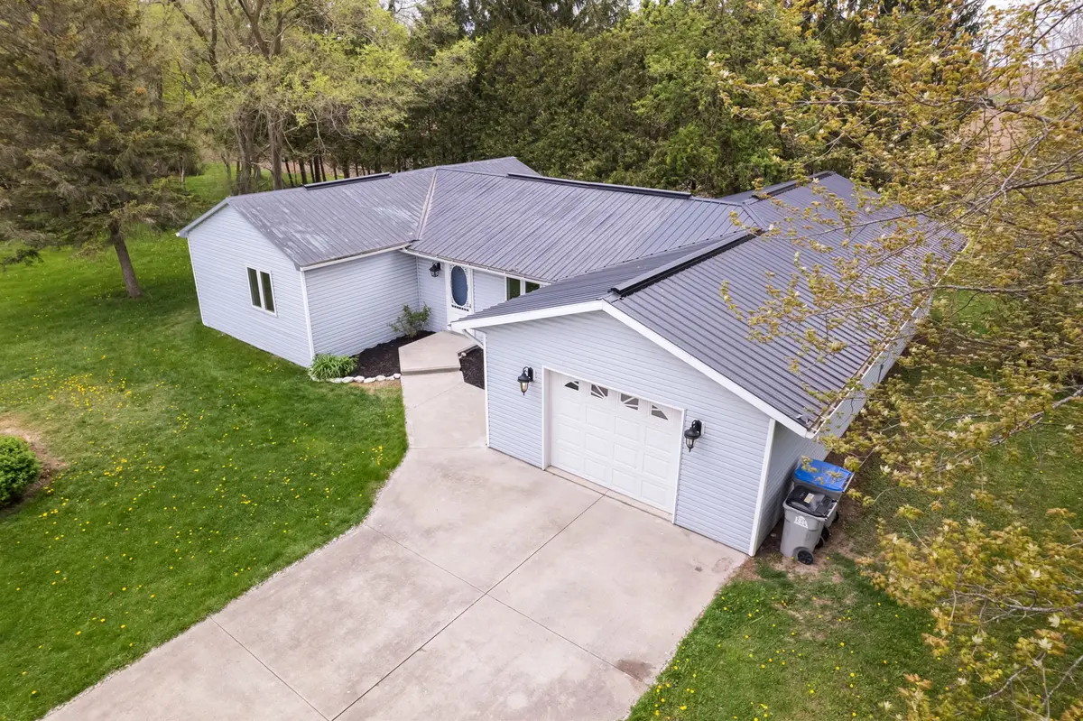 Central Huron, ON N0M 2H0,322 Londesboro Main ST